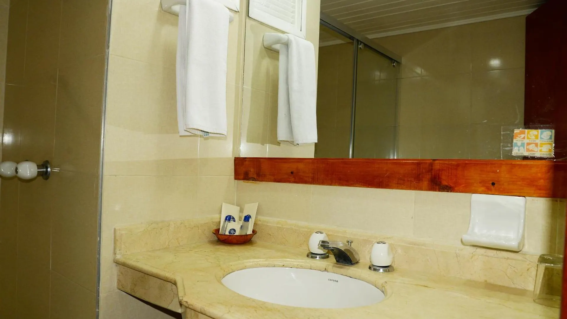 Hotel Bahia Cartagena