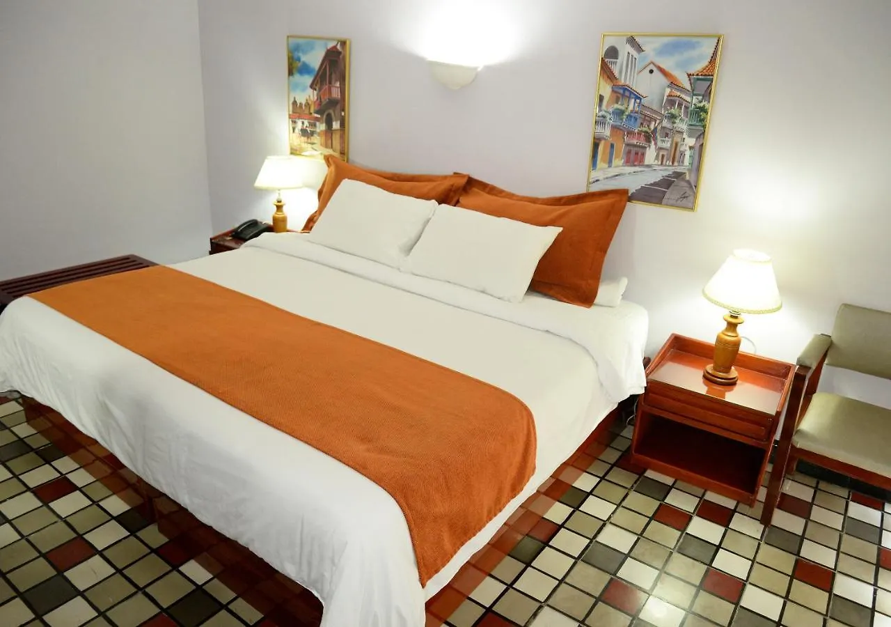 Hotel Bahia Cartagena 3*,
