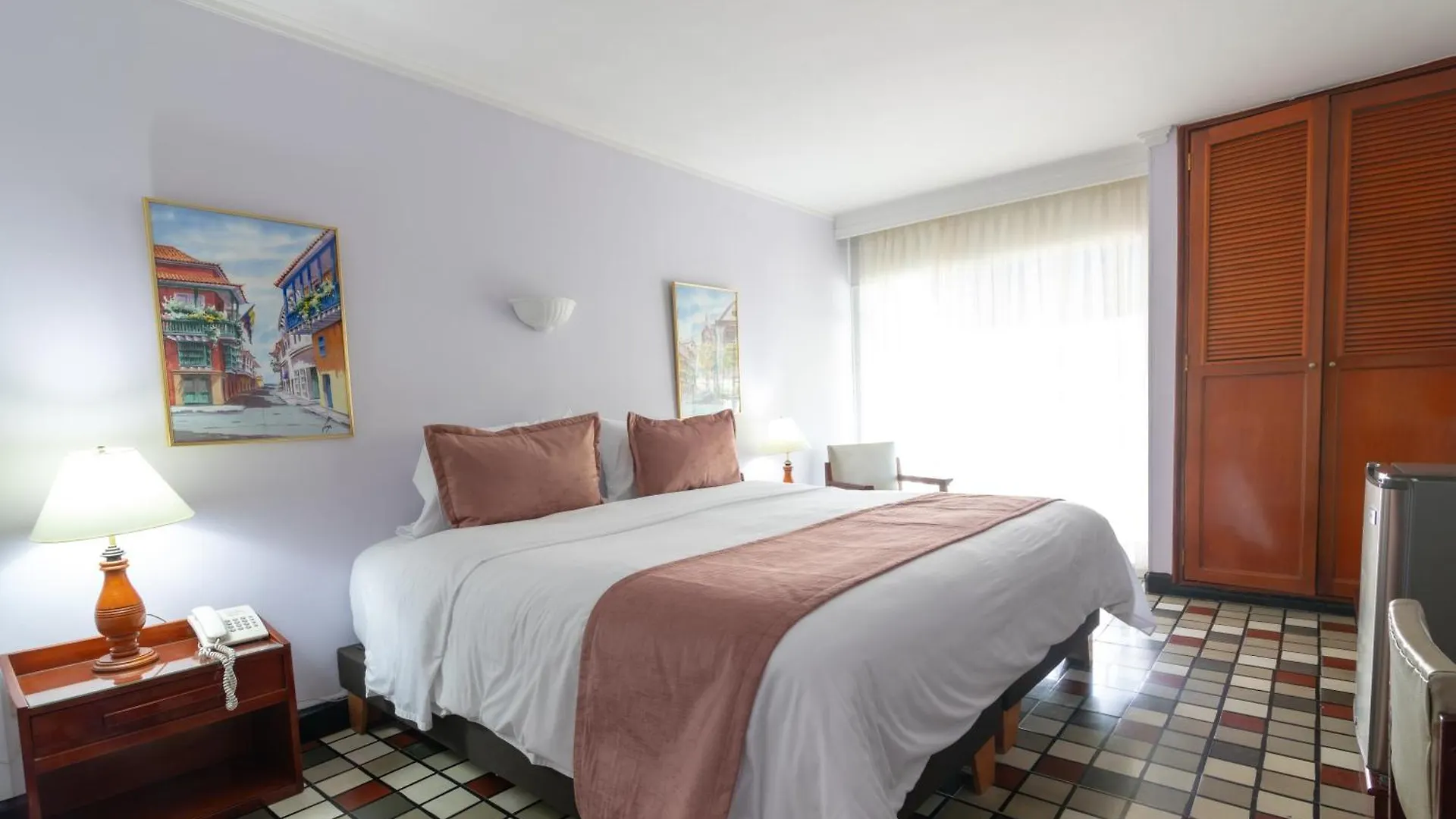 Hotel Bahia Cartagena 3*,